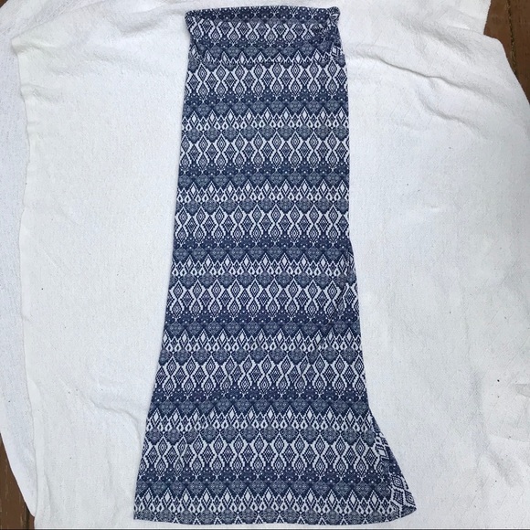 Maxi Skirt - Picture 1 of 2